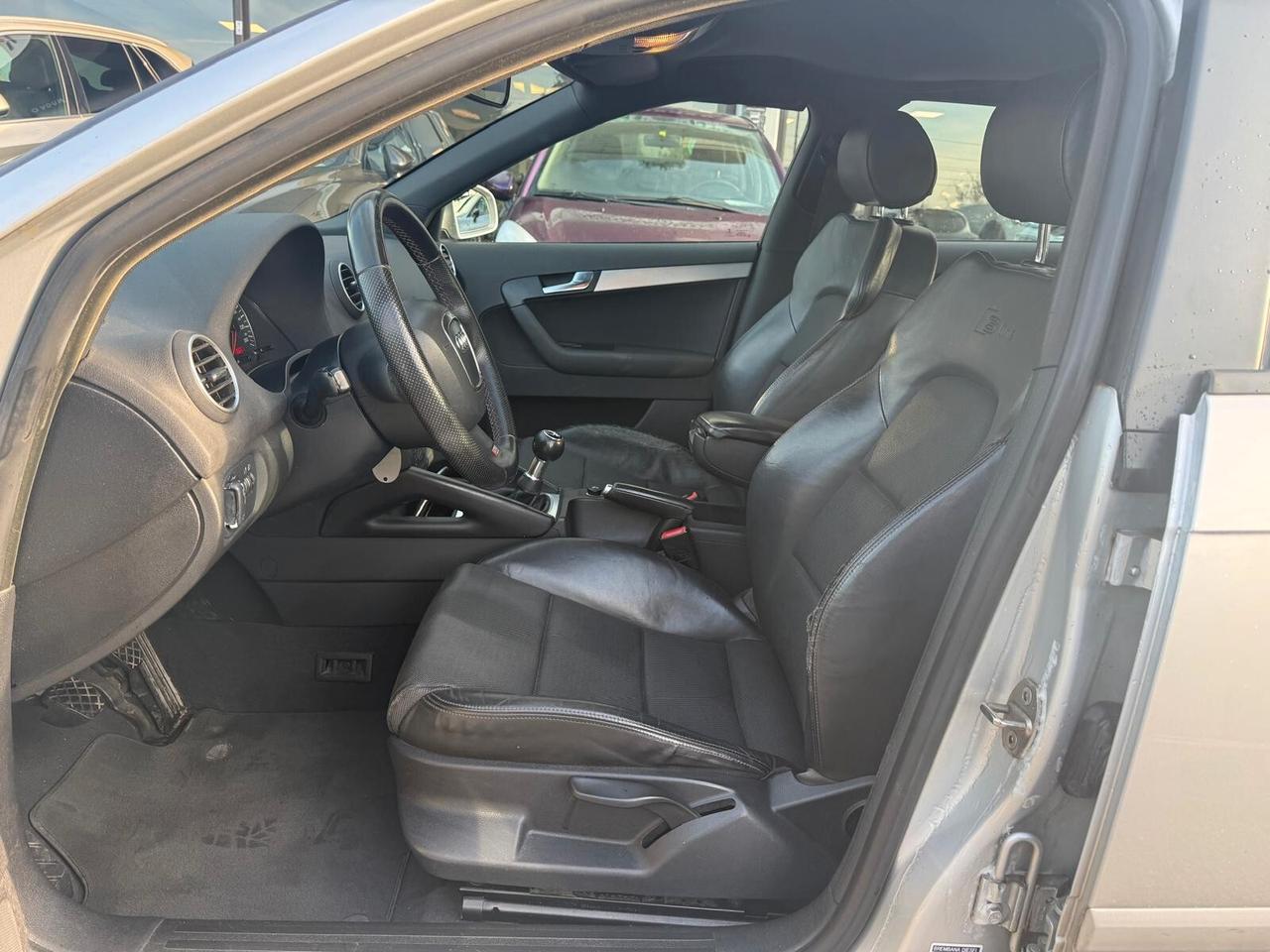 Audi A3 SPB 2.0 16V TDI Attraction