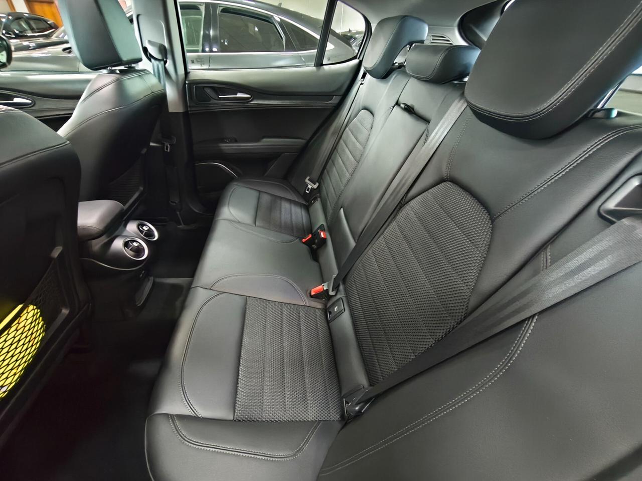 Alfa Romeo Stelvio 2.2 Turbodiesel 190 CV AT8 Q4 Executive