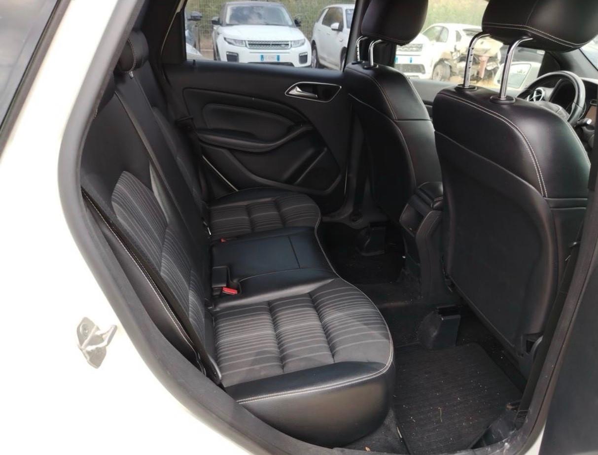 Mercedes-benz A 180 CDI BlueEFFICIENCY Automatic Executive