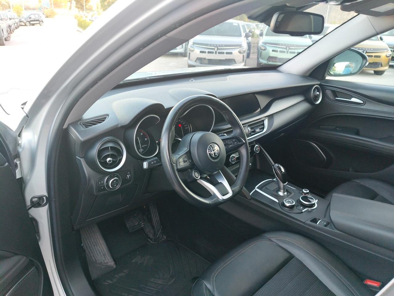Alfa Romeo Stelvio 2.2 Turbodiesel 210 CV AT8 Q4 Executive