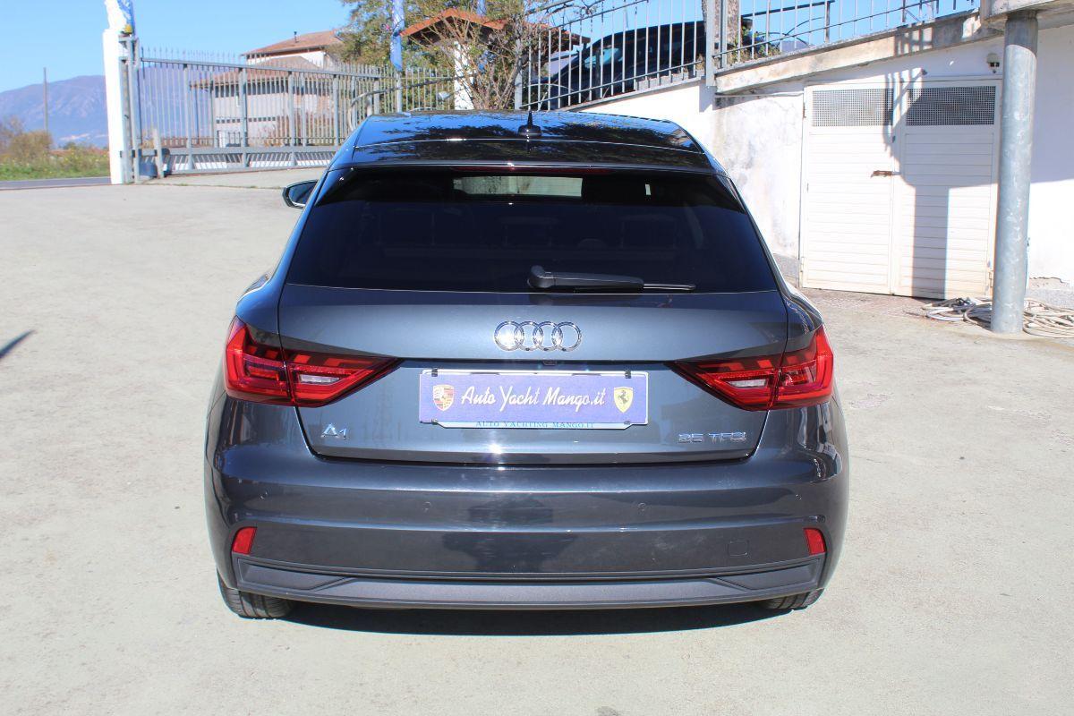 AUDI - A1 Sportback - A1 allstreet 25 TFSI Admired