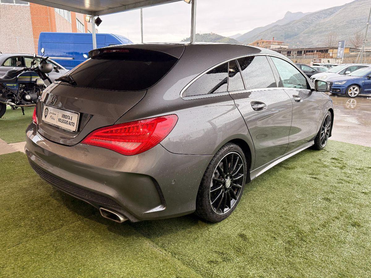 MERCEDES - Classe CLA Shooting Brake 200 d Premium Dark Night auto