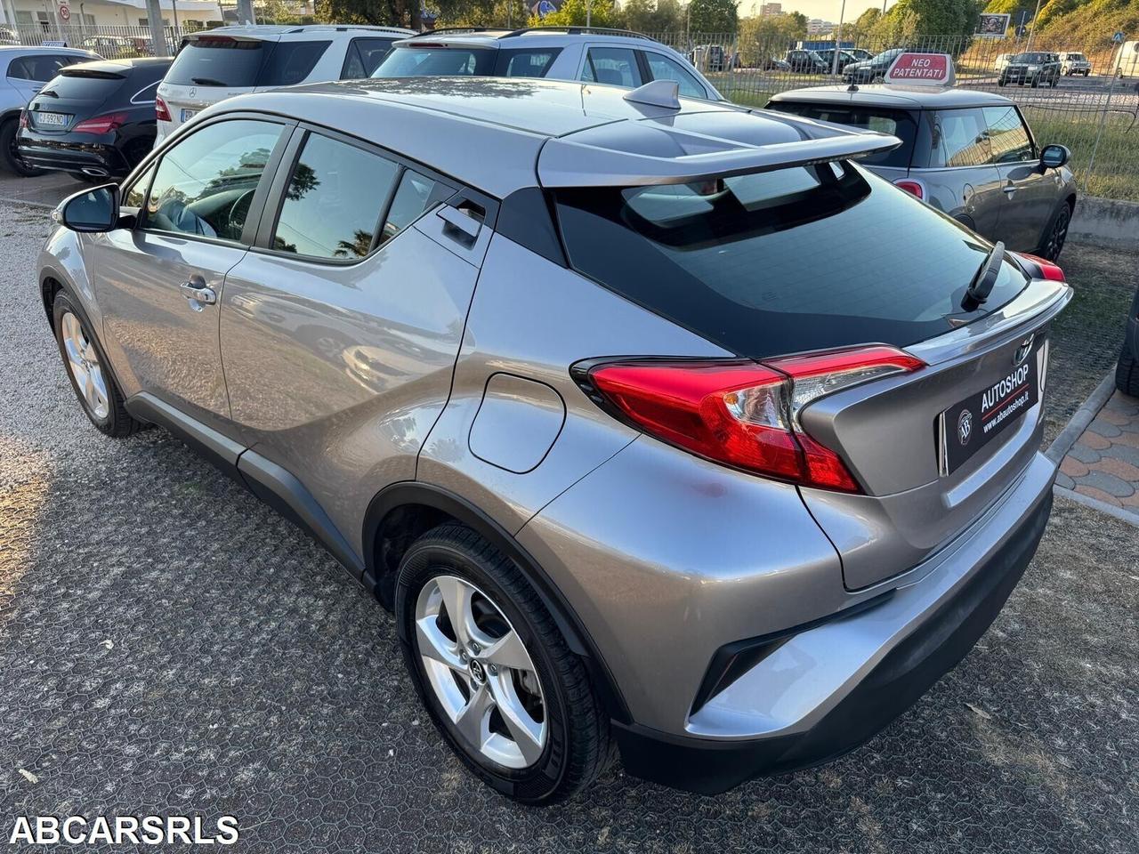TOYOTA - C-HR - 1.8 Hybrid E-CVT Active - NEOPATENTATI - FINANZIABILE - PERMUTE