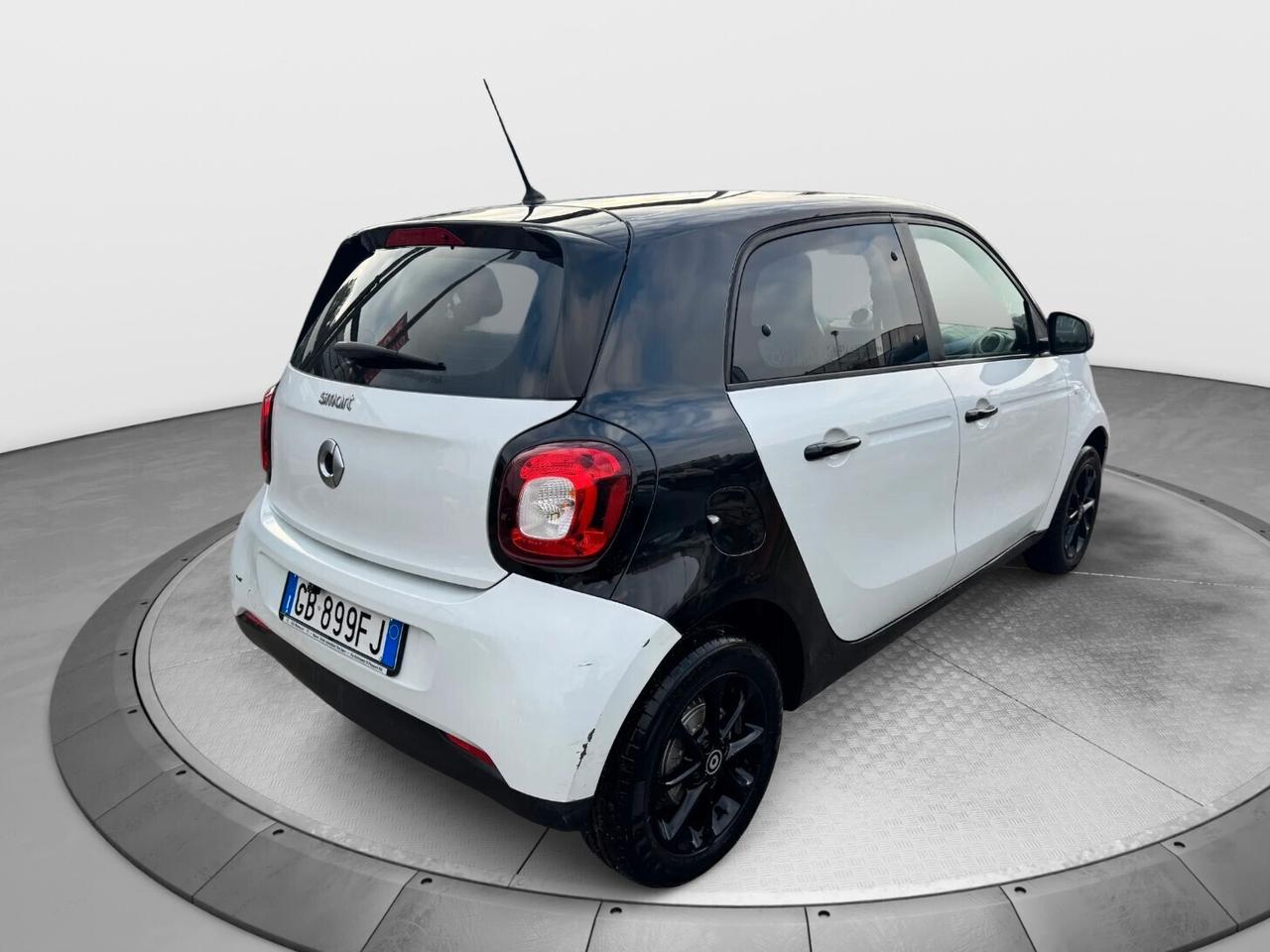 SMART FORFOUR 1.0cc 70cv Passion + Euro Block