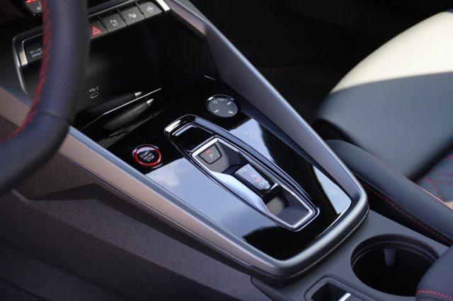 AUDI S3 SPB TFSI 333 CV quattro S tronic sport attitude