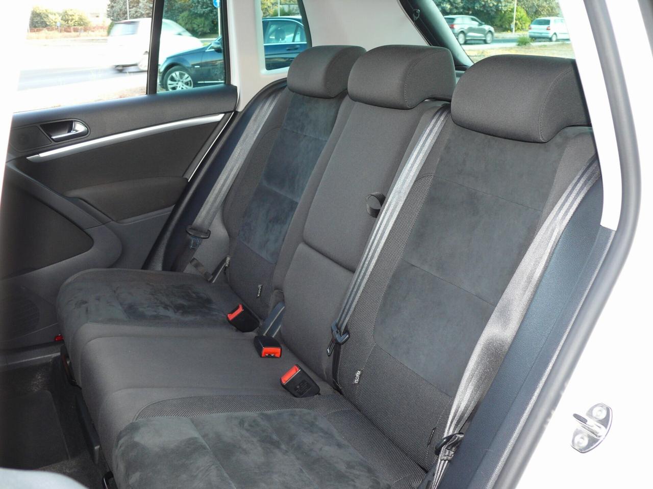 Volkswagen Tiguan 2.0 TDI 140CV 4MOTION DSG Sport & Style