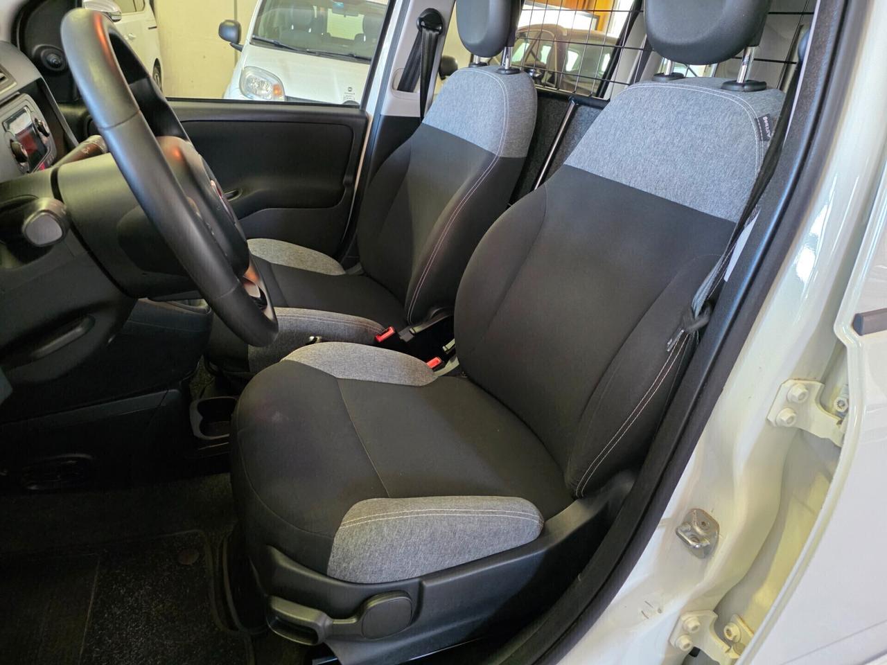 Fiat Panda 1.0 Hybrid Van 2 posti autocarro n1