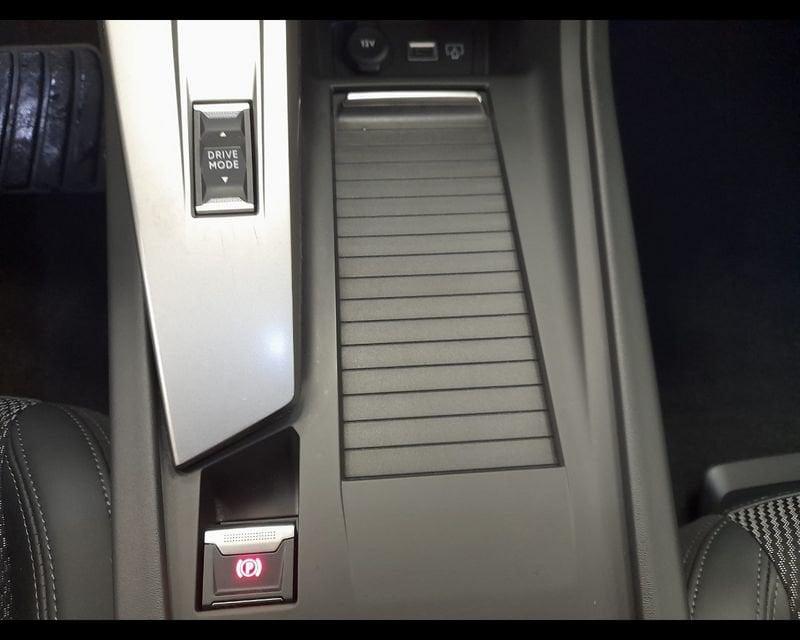 Peugeot 308 III 2021 SW SW 1.5 bluehdi GT s&s 130cv eat8