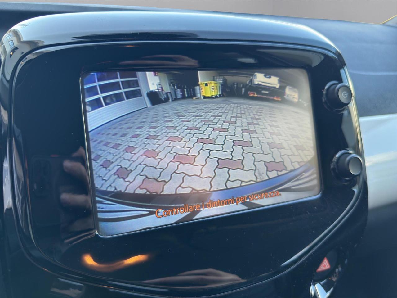 Toyota Aygo 5p 1.0 x-play my15