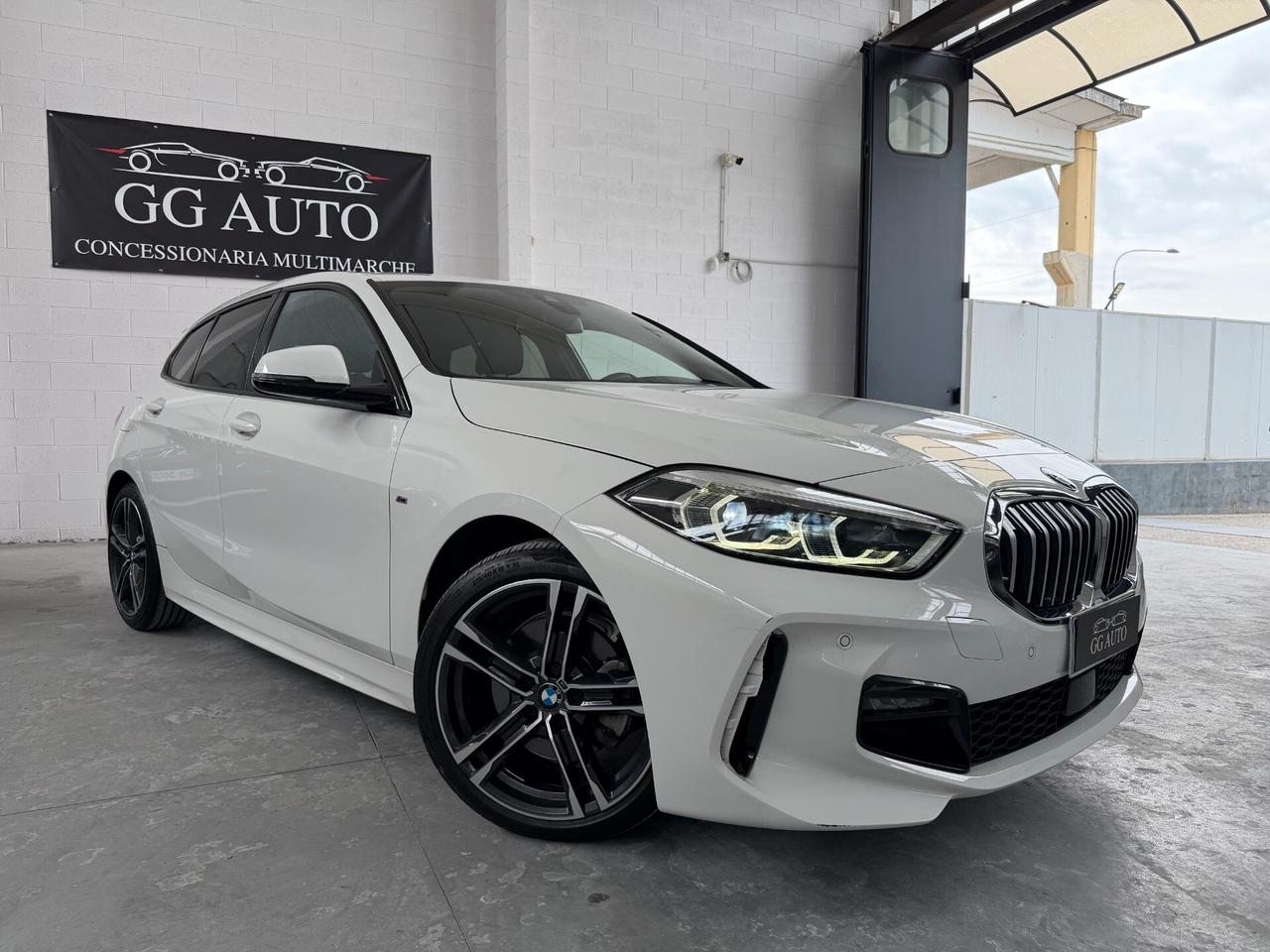 Bmw 118 118i 5p. Msport