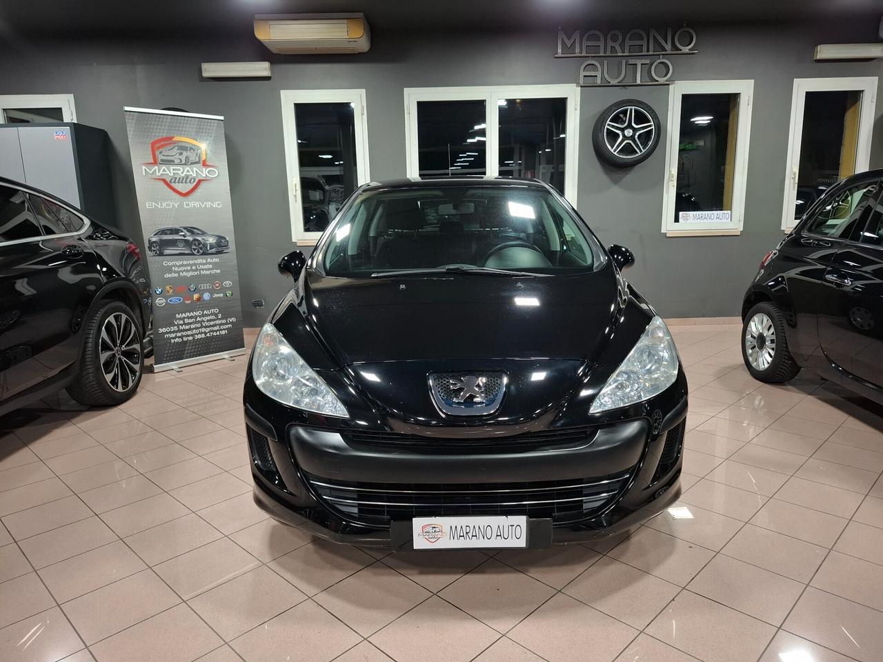 Peugeot 308 1.4 VTi benzina Neopatentato