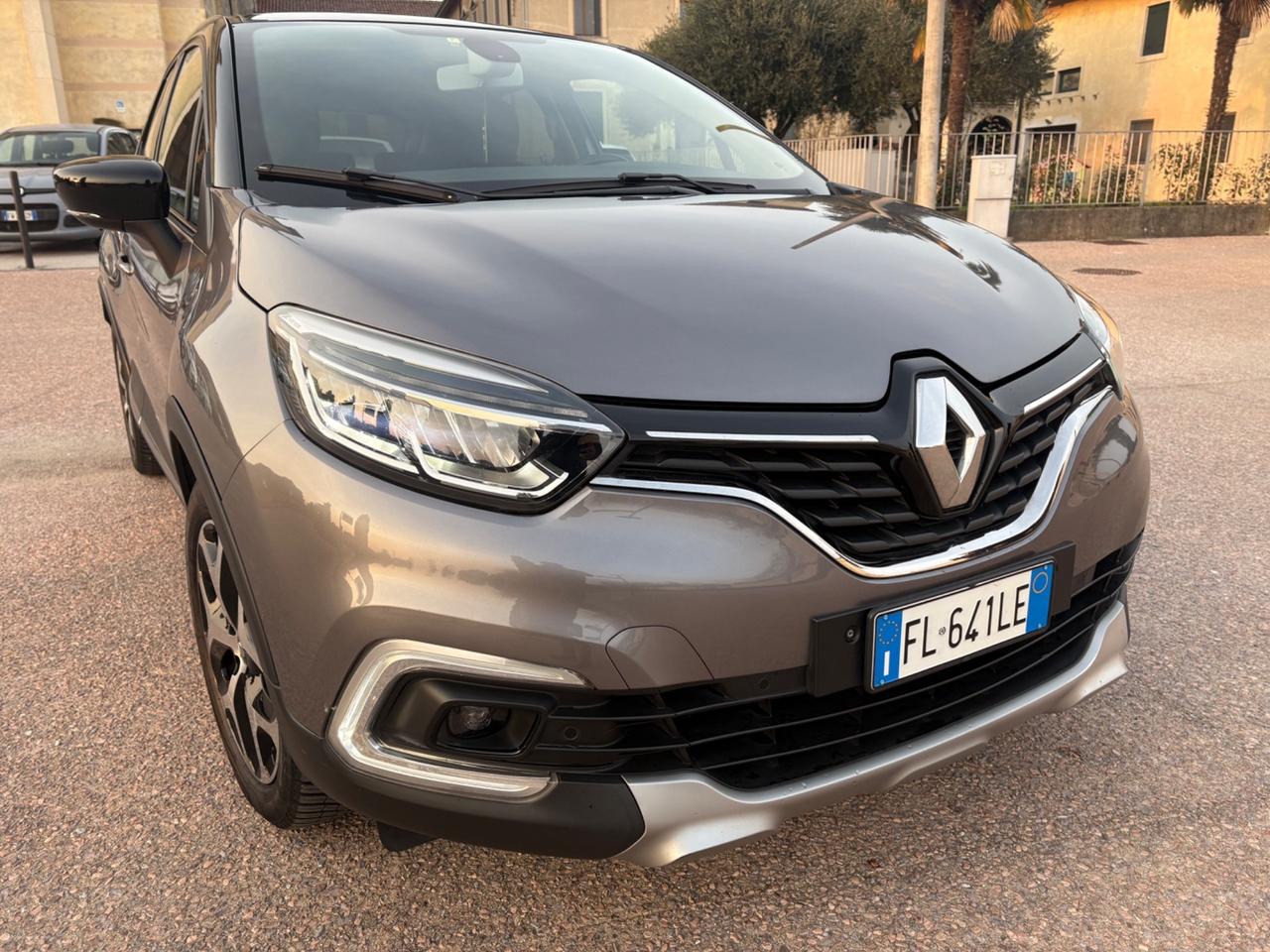 Renault Captur 1.5 dci anno 2017 km soli 108 mila