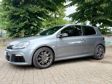 Volkswagen Golf 2.0 tsi R 4motion 270cv 3p dsg