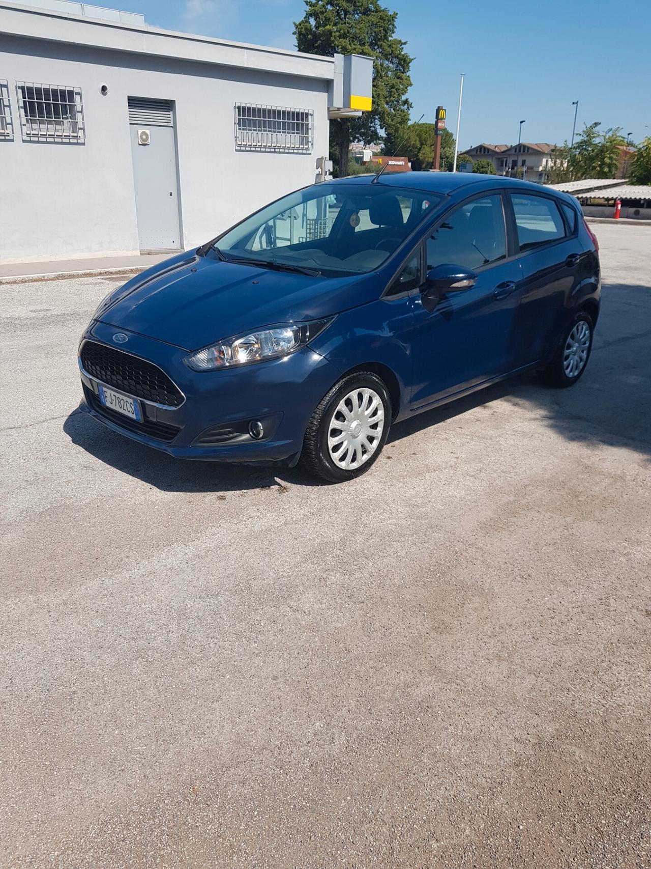 Ford Fiesta 1.5 TDCi 75CV 5 porte Titanium