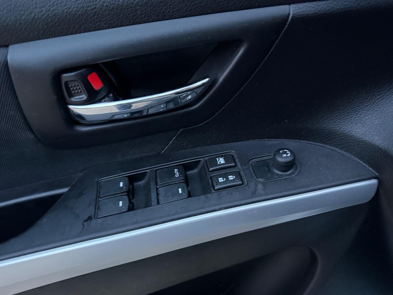 Suzuki SX4 S-Cross 1.0 Benzina permute rate garanzia