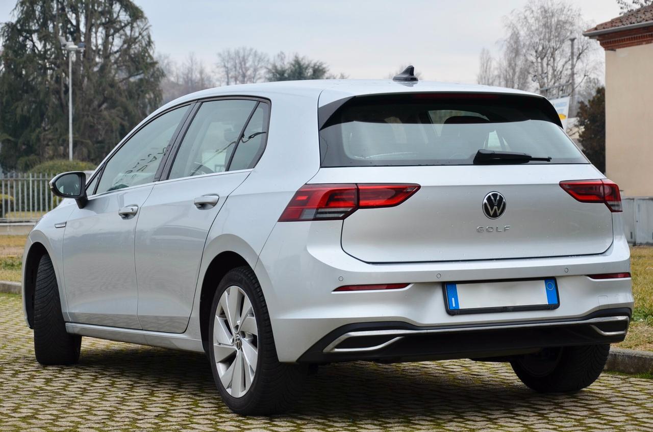 VOLKSWAGEN GOLF 1.5 TSI EVO STYLE 130cv 5p, UNICOPROPRIETARIO, UFF ITALIANA, SERVICE VW, BOLLO 1/27, IQ LED, RETROCAMERA, PERMUTE