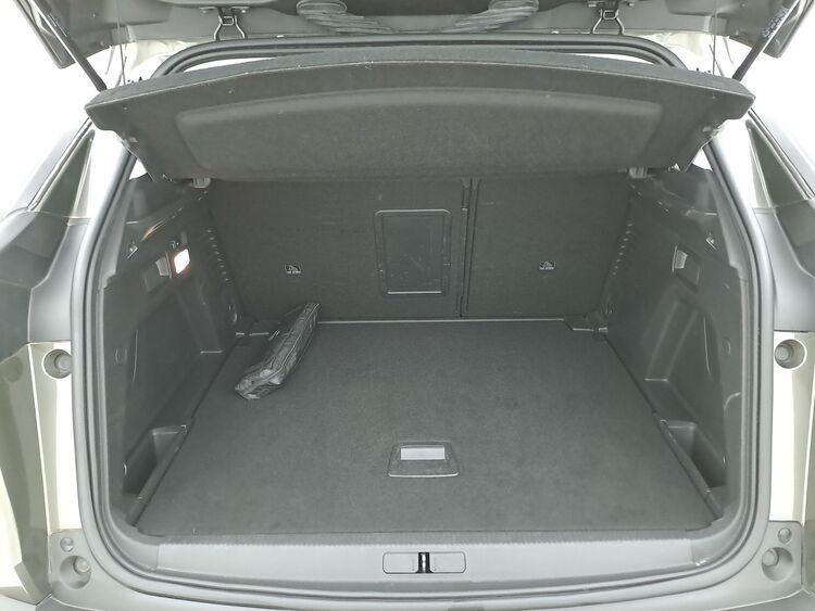 Peugeot 3008 Business EAT8 BR914090 1.5 Diesel 131CV