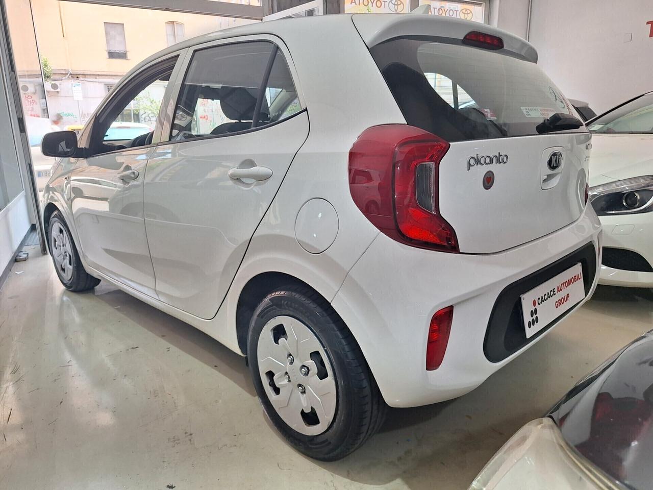 Kia Picanto 1.0 CarPlay+Camera 1PROPRIETARIO