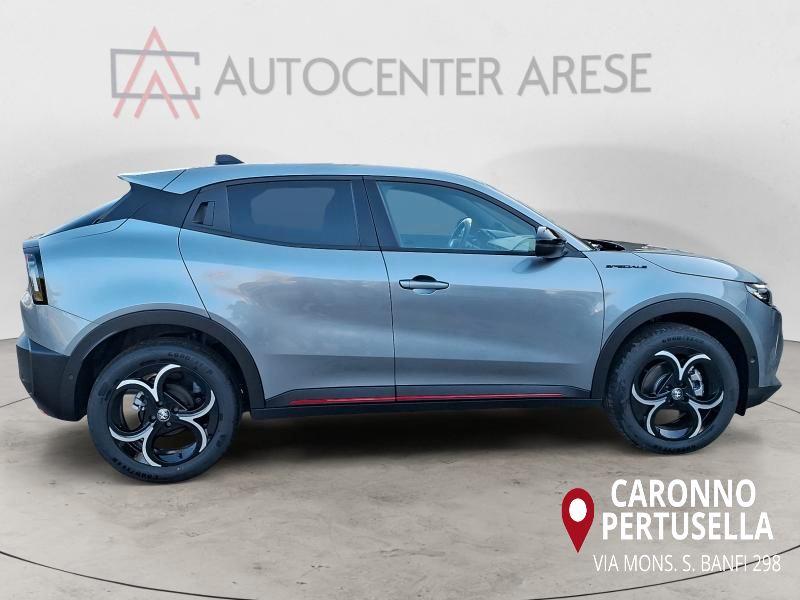 Alfa Romeo Junior 1.2 ibrida Speciale 145cv edct6