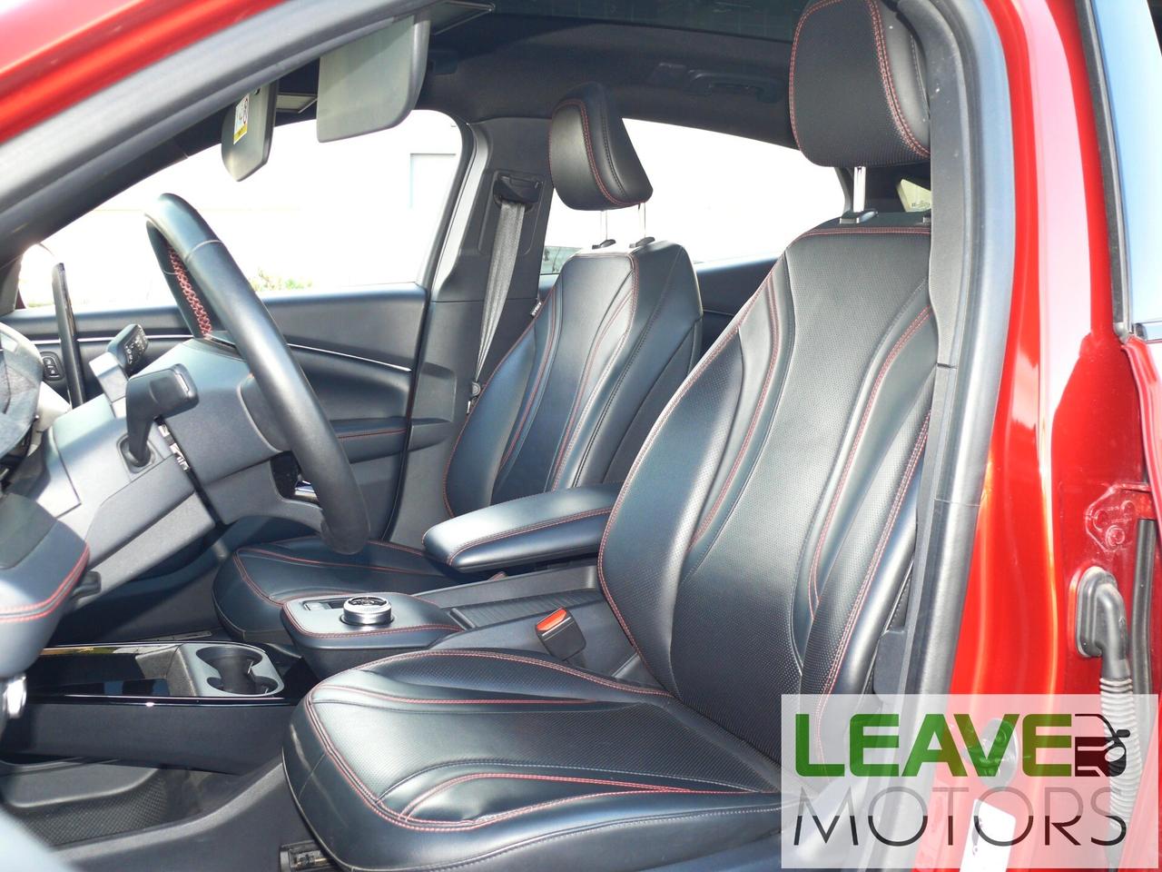 Ford Mustang Mach-E AWD 351 CV (M1483)