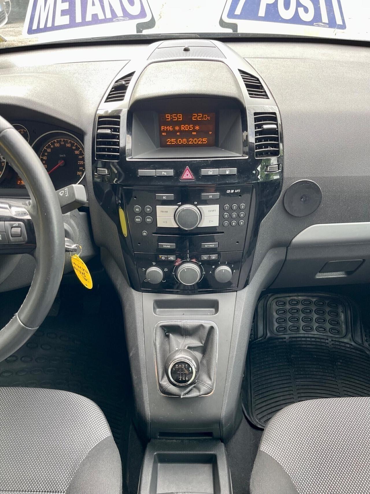 Opel Zafira 7POSTI 1.6T met 110kw Cosmo UNIPROP