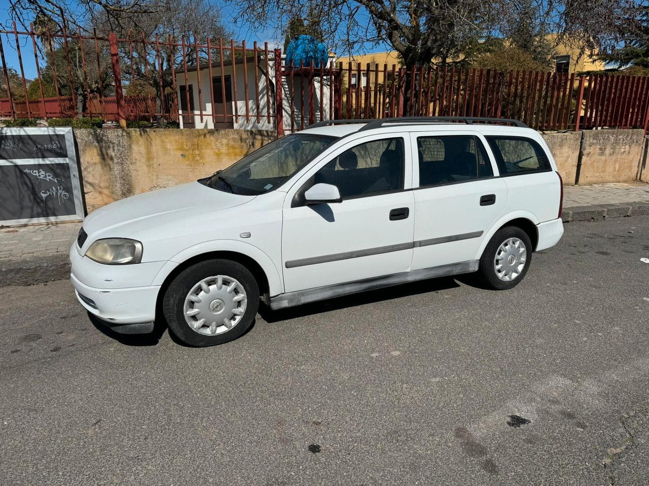 Opel Astra 1.7 TD cat Station Wagon Club