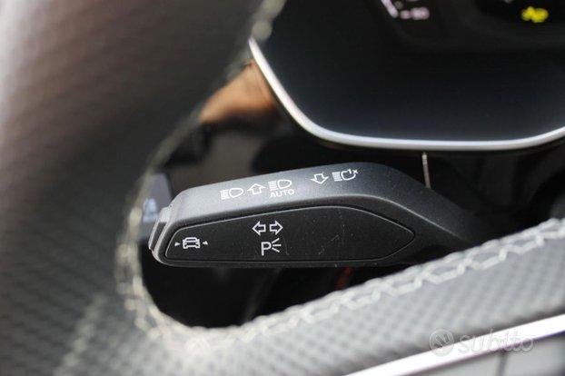 AUDI Q3 SPB 35 TDI S tronic S line edition