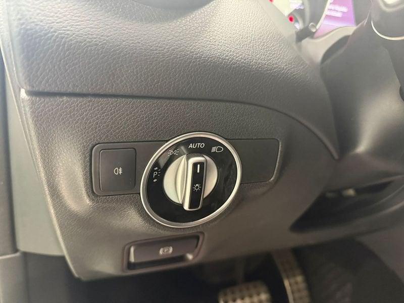 Mercedes-Benz GLA GLA 200 d Automatic Premium