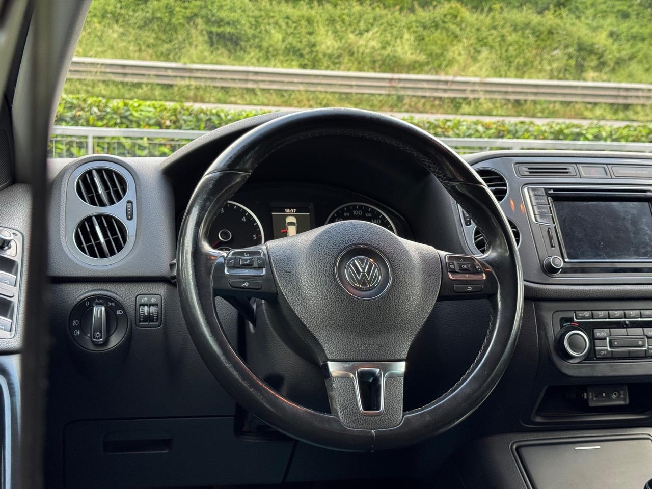 Volkswagen Tiguan 2.0 TDI 140 CV Business Sport & Style BlueMot. Tech.