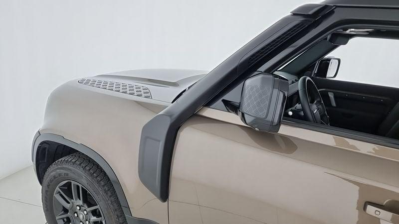 Land Rover Defender 110 3.0D I6 250 CV AWD Auto X-Dynamic SE