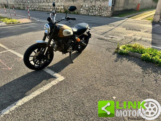 DUCATI Scrambler 800 ICON