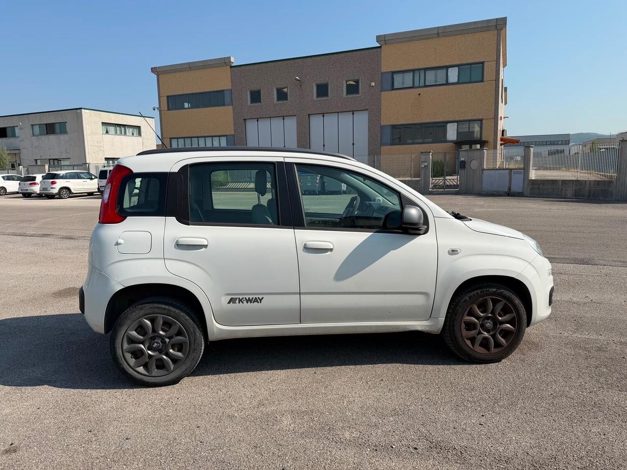FIAT PANDA 0.9 B-met + LAND ROVER FREELANDER