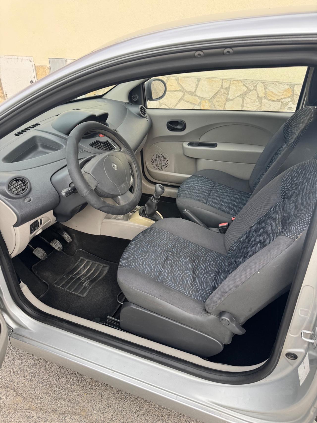 Renault Twingo 1.2 16V Dynamique