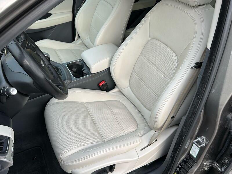 Jaguar E-Pace 2.0D i4 150cv S