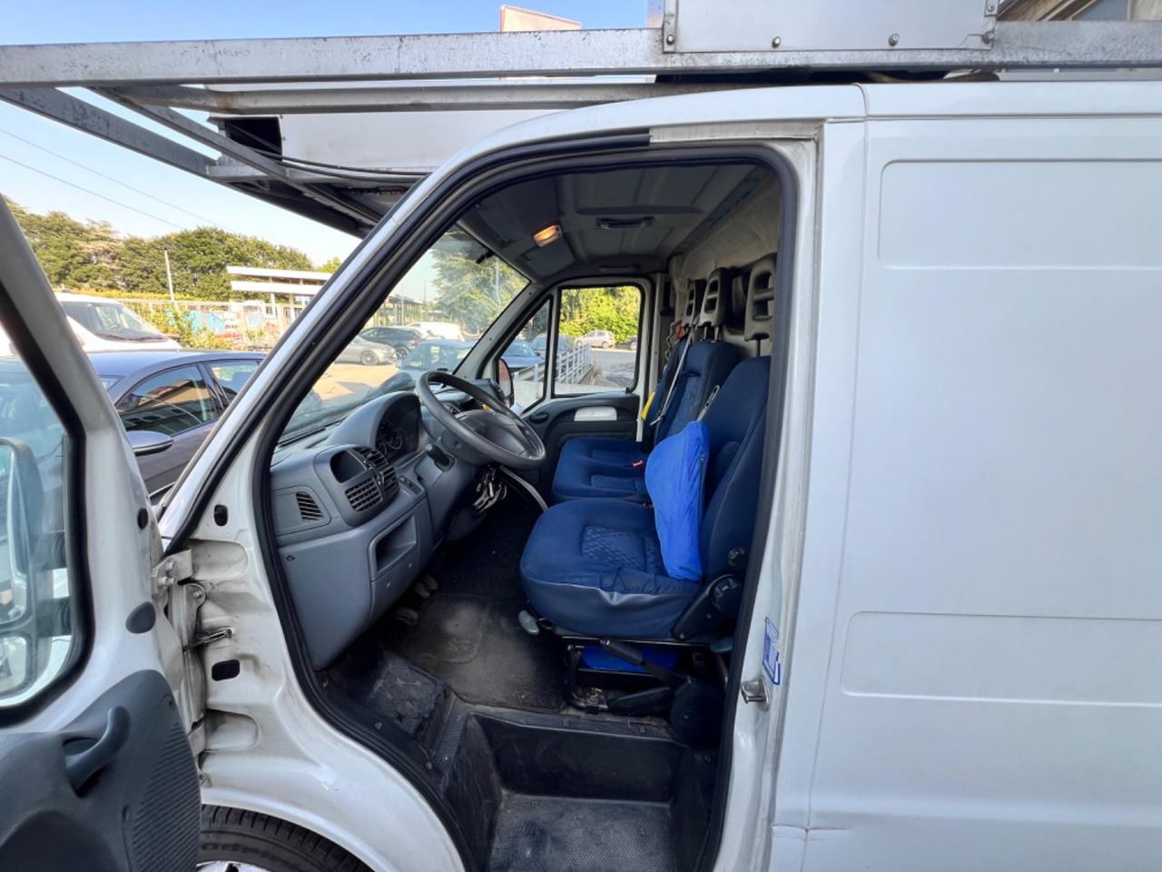 Peugeot Boxer 330M 2.2 HDi cat PM Furgone