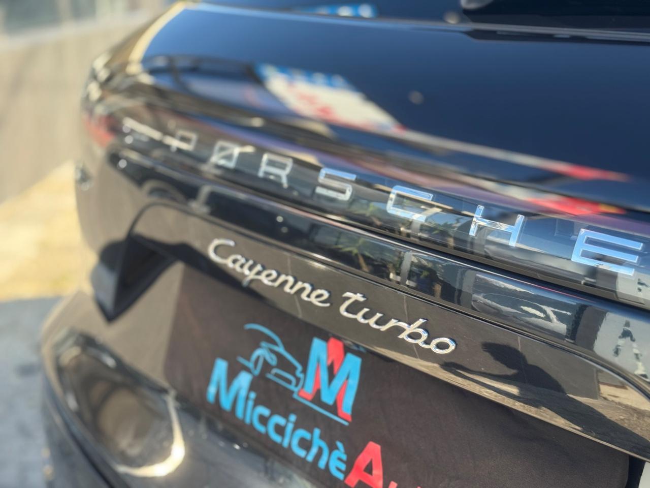 PORSCHE CAYENNE TURBO 4.0 V8 550 CV STRAFULL IVA