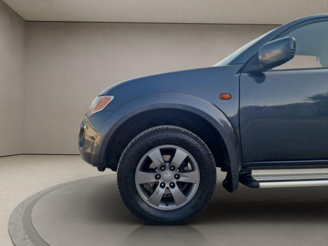MITSUBISHI L200 2.5 DI-D/178CV DC Intense Plus L.E.