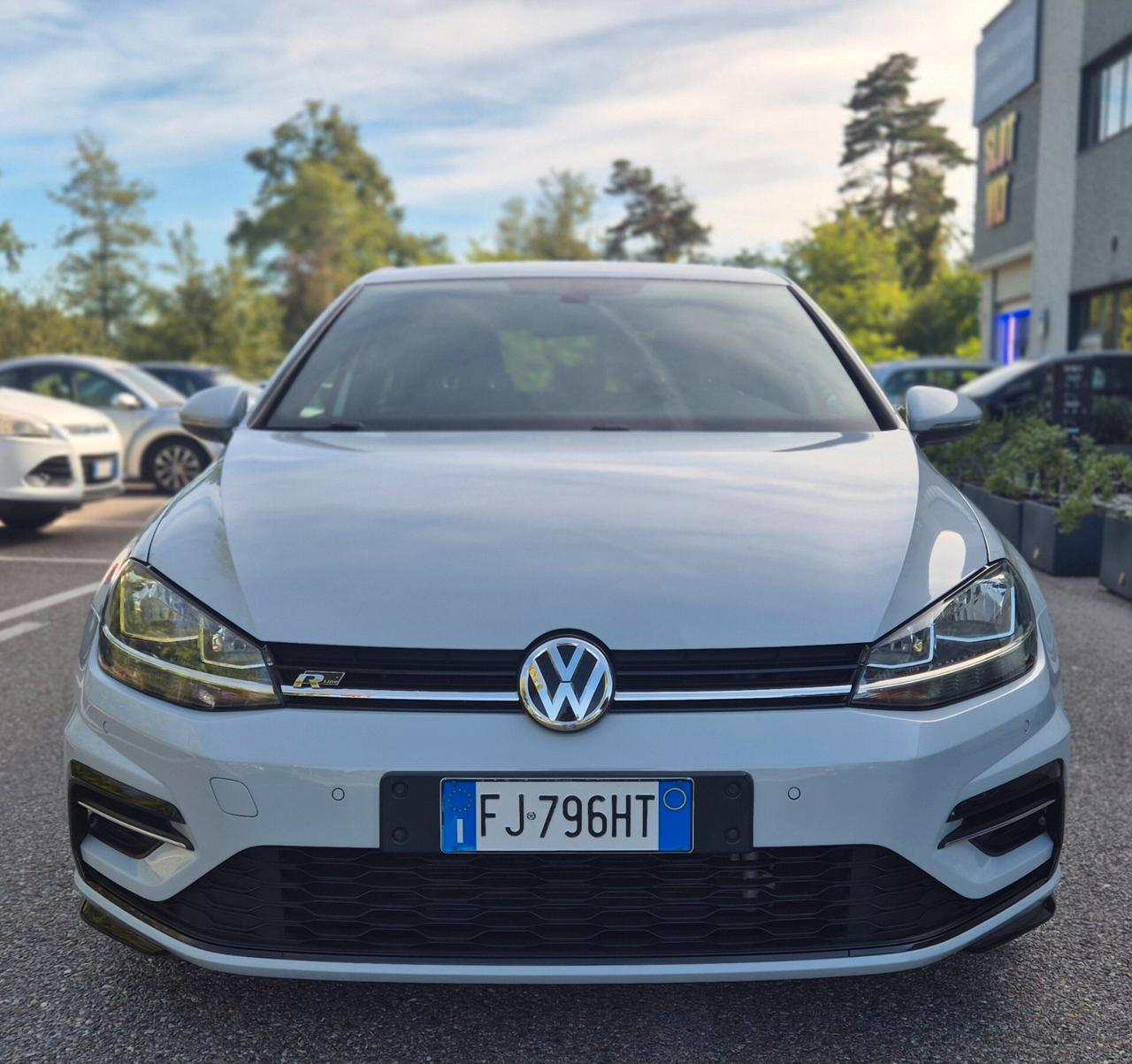 Volkswagen Golf 1.6 TDI 110 CV DSG 5p R-LINE