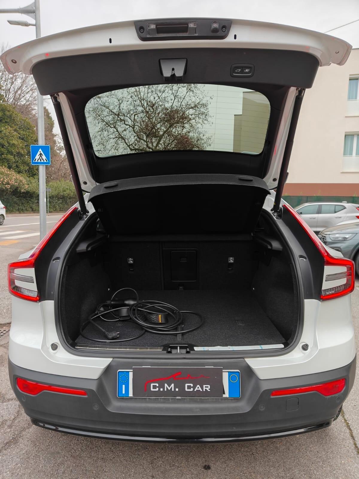 Volvo C40 Recharge Twin Motor AWD Plus