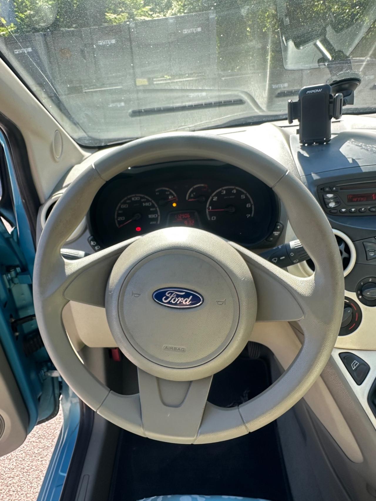 Ford Ka 1.2 8V 69CV Titanium 112mila km