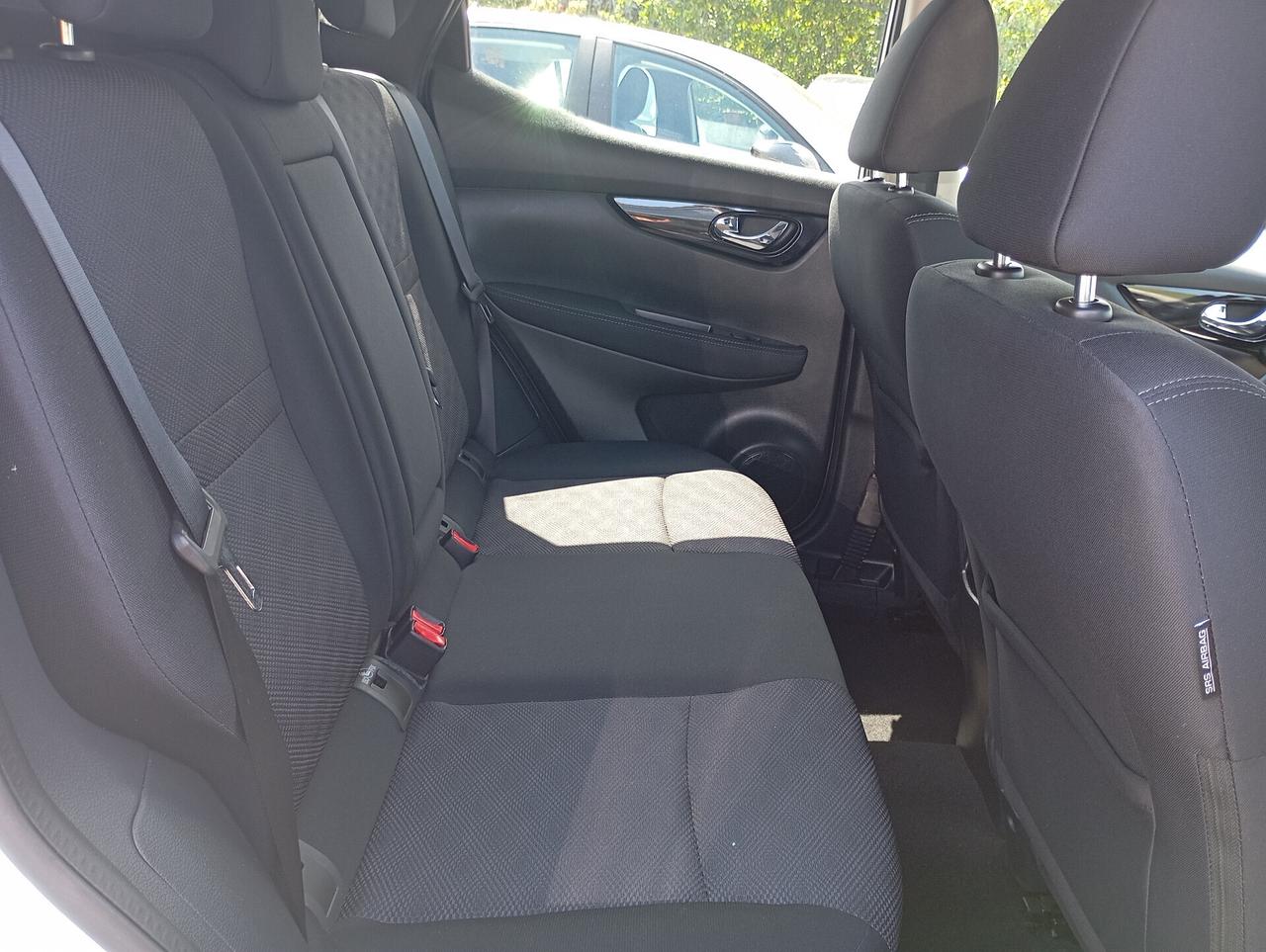 Nissan Qashqai 1.2 DIG-T N-Connecta