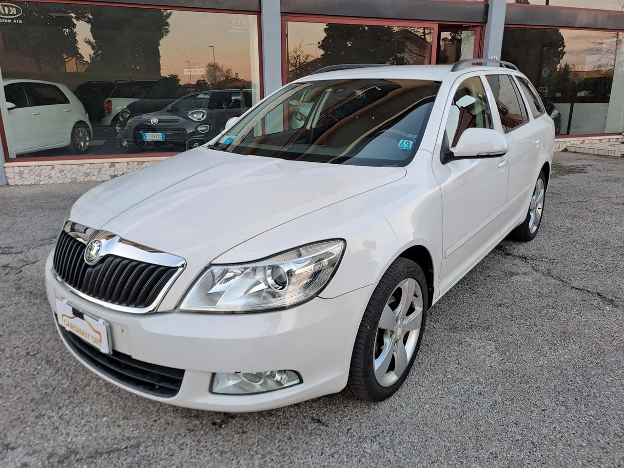 Skoda Octavia 1.9 TDI F.AP. DSG Wagon Elegance