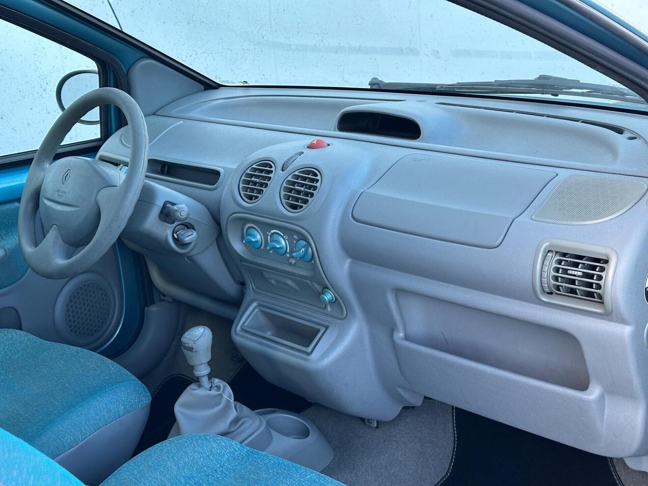 Renault Twingo 1.2i cat Authentique Neopatentati