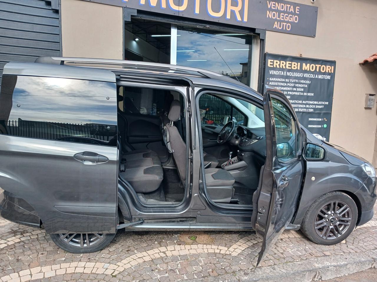 Ford Tourneo Courier 1.0 EcoBoost 100 CV Sport