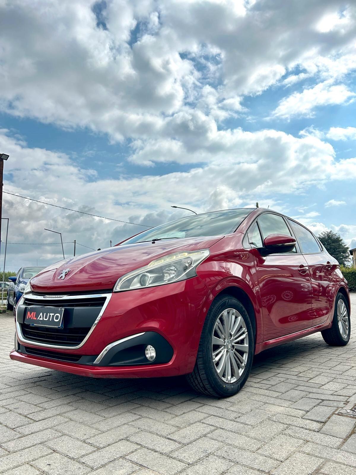 Peugeot 208 PureTech 82 5p. GPL Allure