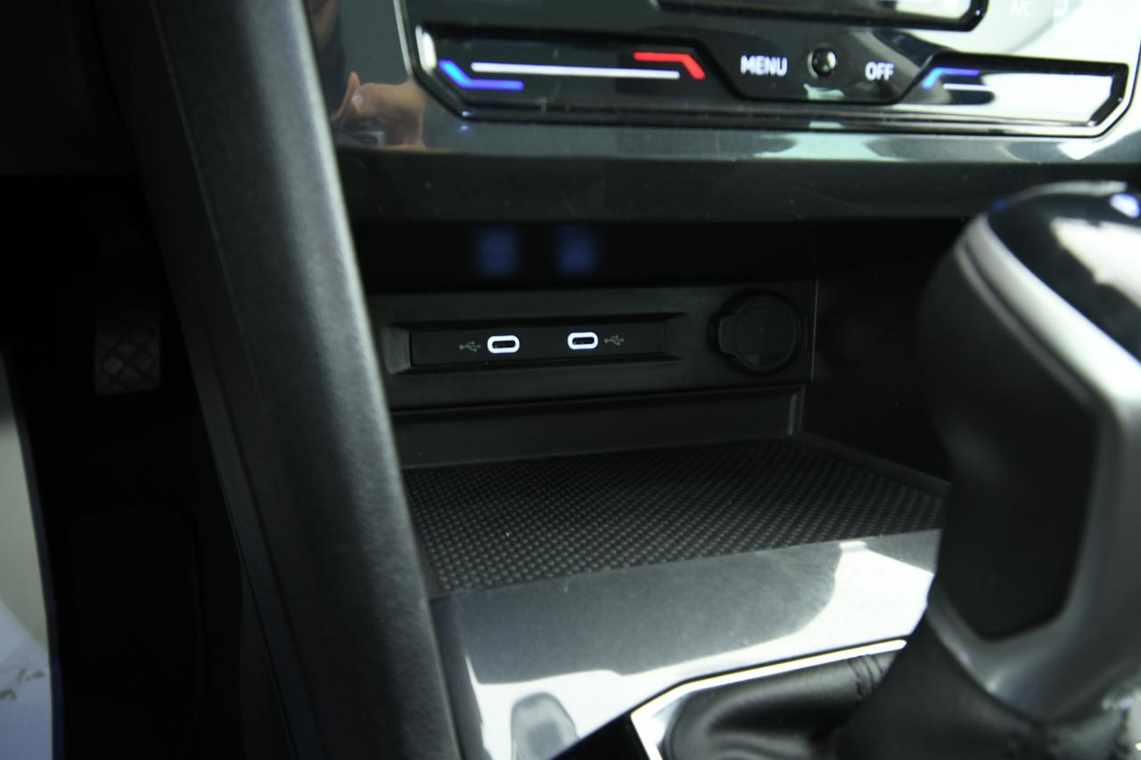 VOLKSWAGEN Tiguan 2.0 tdi Life 4motion 150cv dsg ACC+FULL LED+C18"