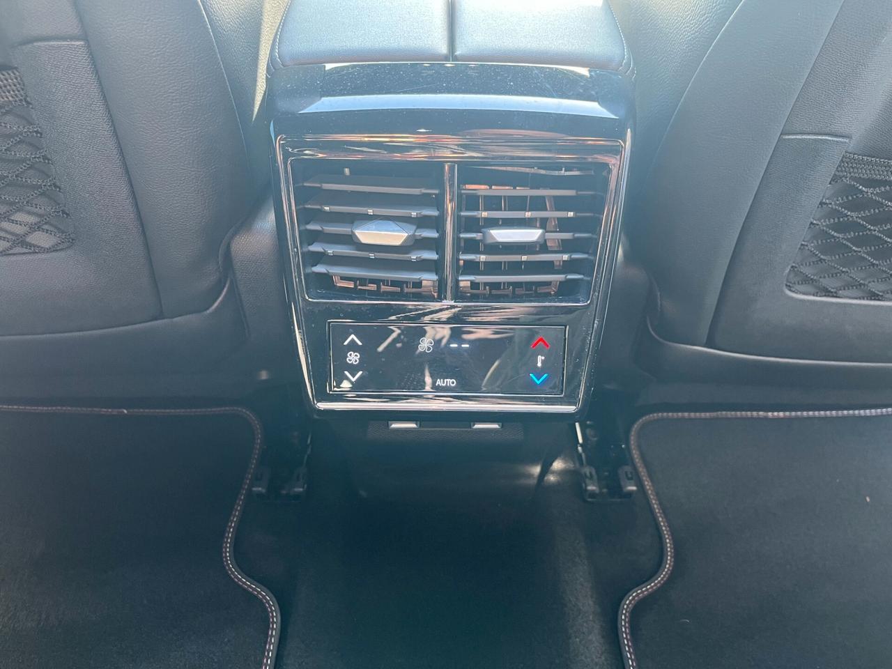 Ds 7 Crossback BlueHDi 130 aut. Performance Line Tetto