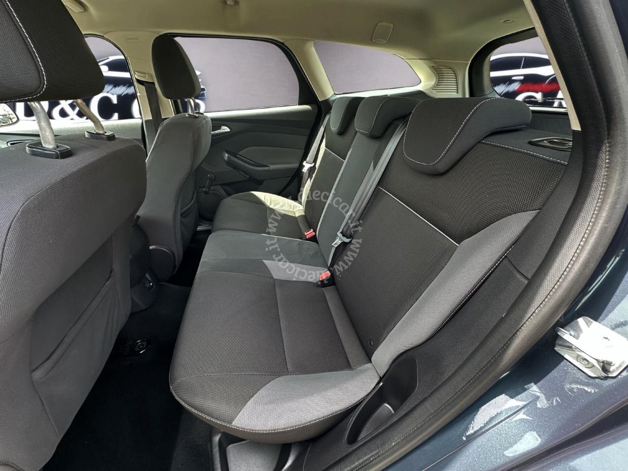 Ford Focus 1.6 TDCi 115 CV SW TAGLIANDI DISTRIBUZIONE GOMME FATTI