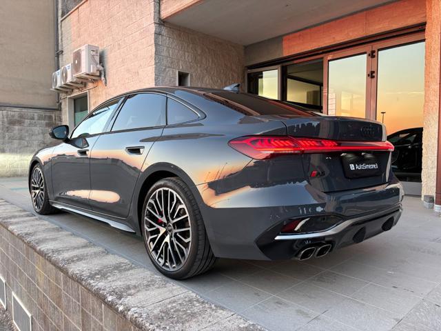 AUDI A5 TDI 150 kW mHEV+ S tronic quattro S Line edition.