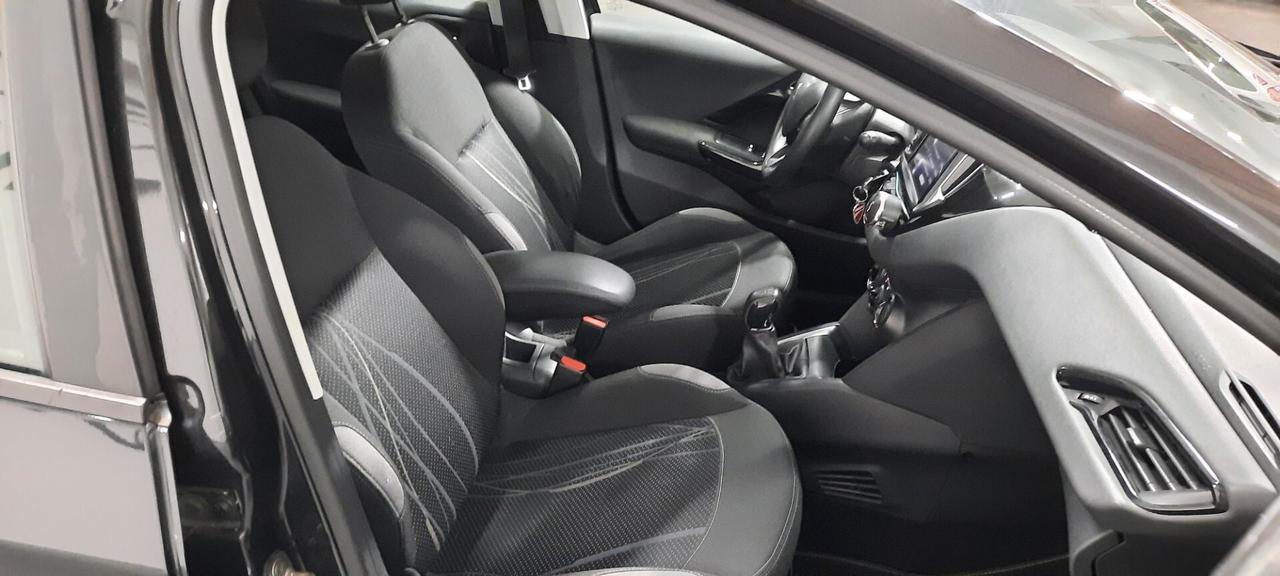 Peugeot 208 1.2 VTi 82 CV 5 porte Active